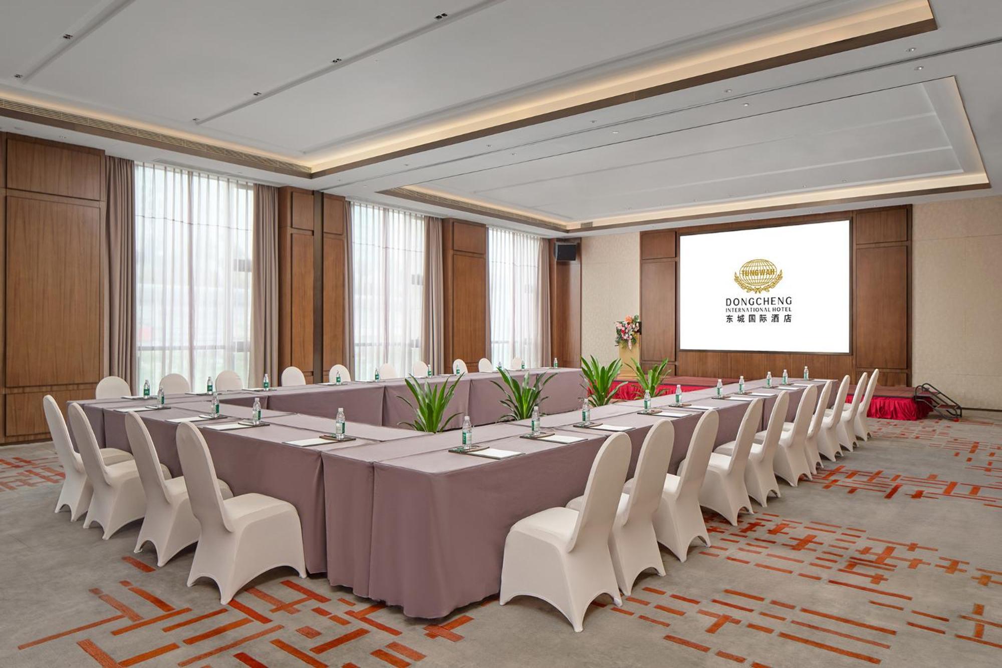 Dongguan Dongcheng International Hotel - Free Shuttle Buses For Executive Room Guests During Canton Fair Exterior foto